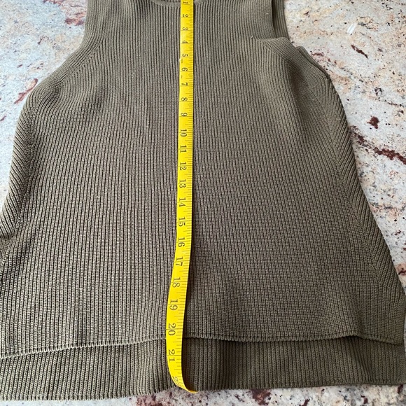 HIGHLINE COLLECTIVE SLEEVELESS TURTLENECK TOP DARK GREEN Sz LX - Picture 11 of 12